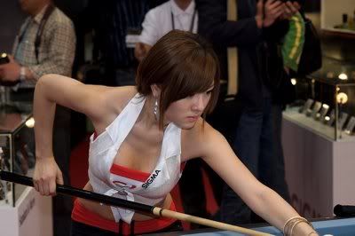 Huang Mi Hee Playing Pool