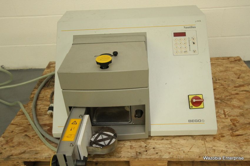 BEGO NAUTILUS T DENTAL VACUUM PRESSURE CASTING MACHINE WITH INDUCTION