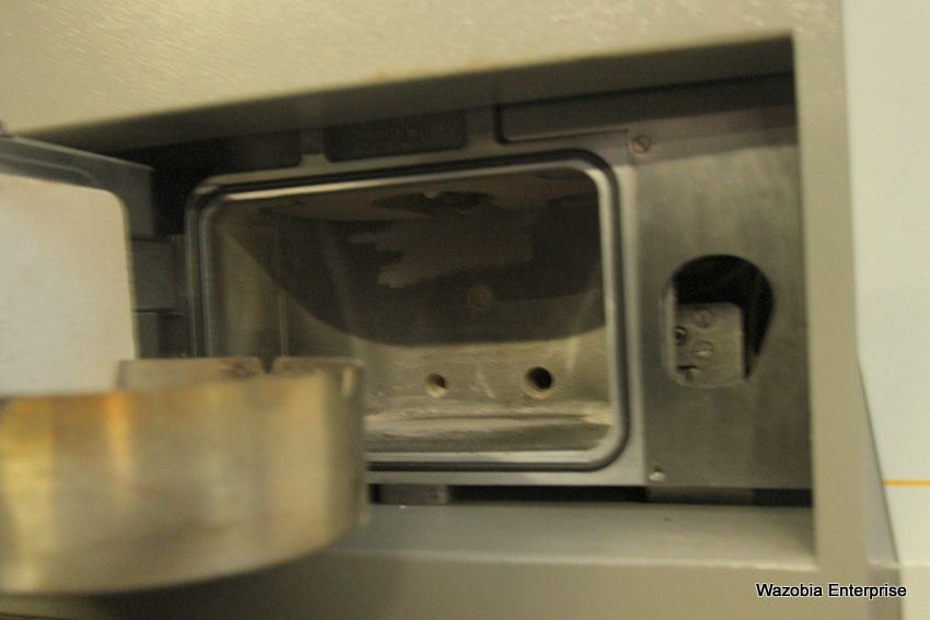 BEGO NAUTILUS T DENTAL VACUUM PRESSURE CASTING MACHINE WITH INDUCTION