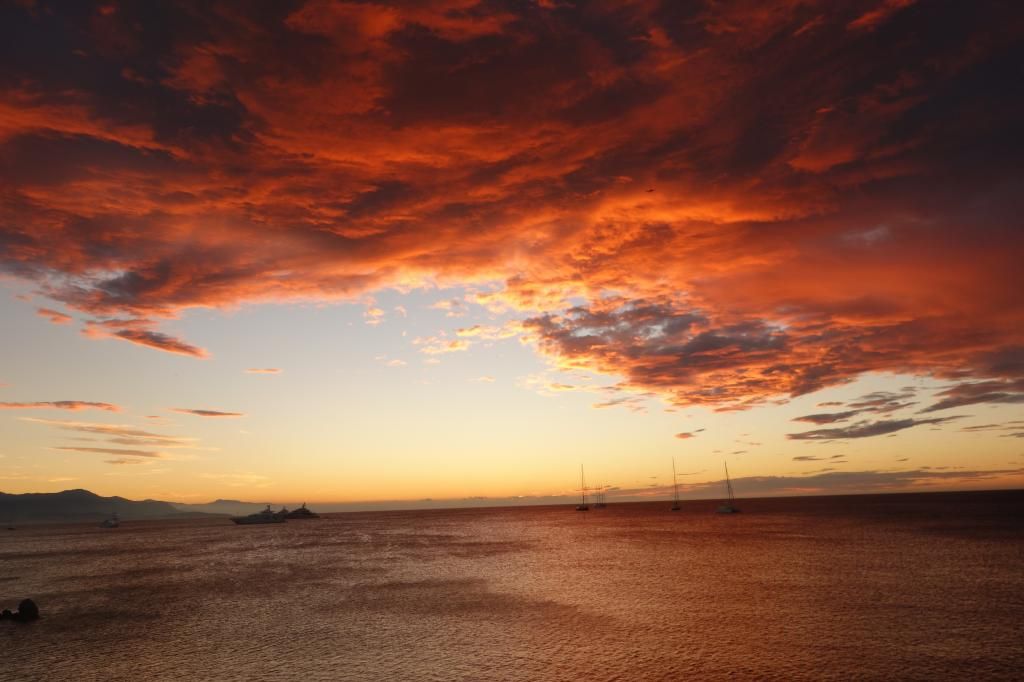 Antibes Sunrise (c) Heather_Cannons immobiler neuf antibes