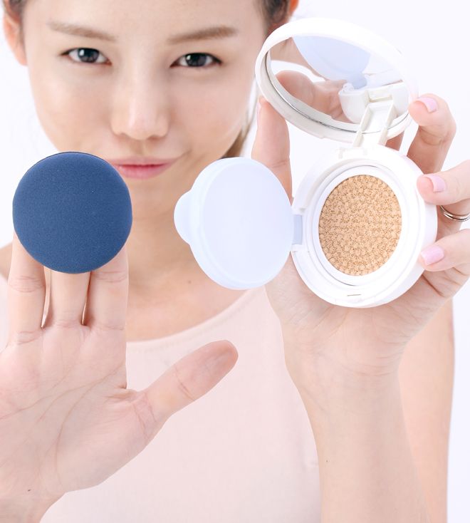 http://i1028.photobucket.com/albums/y350/thegallerybeauty/LANEIGE%20BB/Laneige%20BB%20Cushion_zpsszyd1n25.jpg