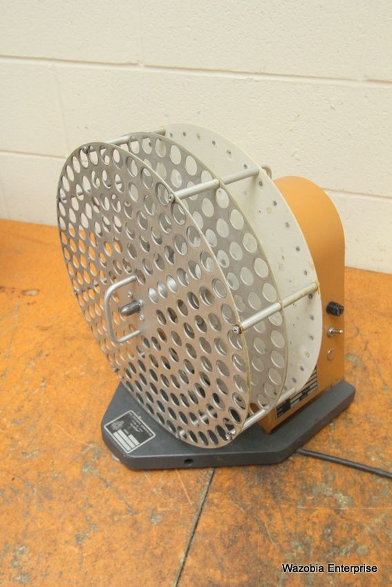 unit powers up , rotates and works.