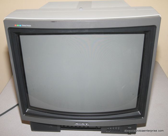 SONY TRINITRON COLOR VIDEO MONITOR PVM 1910 PVM1910  