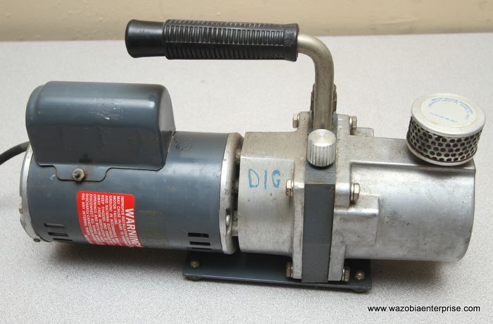 SARVAC SARGENT WELCH VACUUM PUMP MODEL 8804  