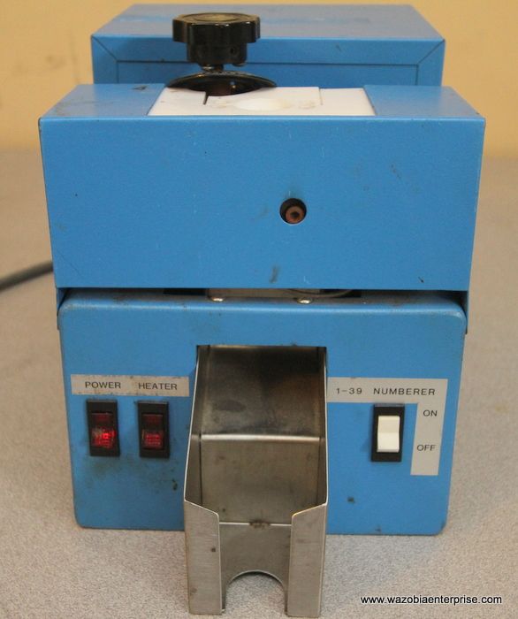 SEARY SLIDE MOUNTING PRESS MODEL M 2  