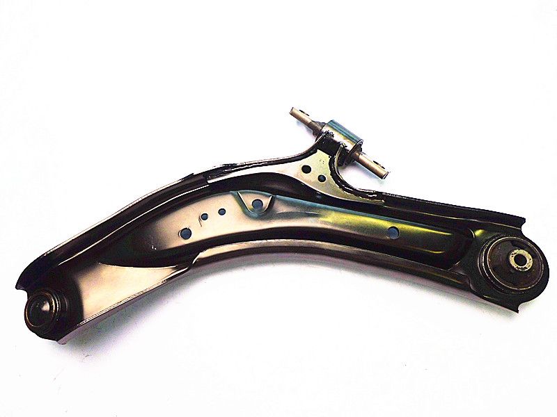 NEW RIGHT SIDE FRONT LOWER CONTROL ARM FOR NISSAN XTRAIL T32 2014