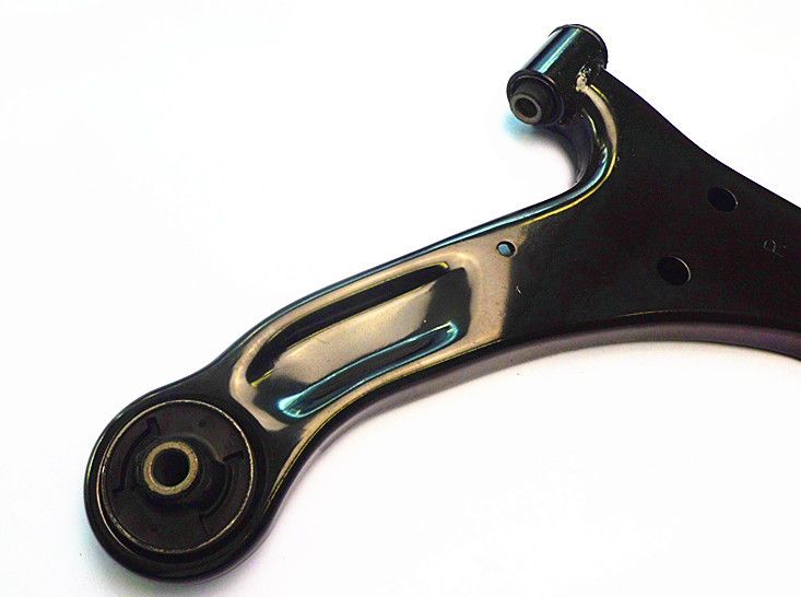 NEW RIGHT SIDE FRONT LOWER Control Arm FOR Suzuki Grand Vitara 06/2005